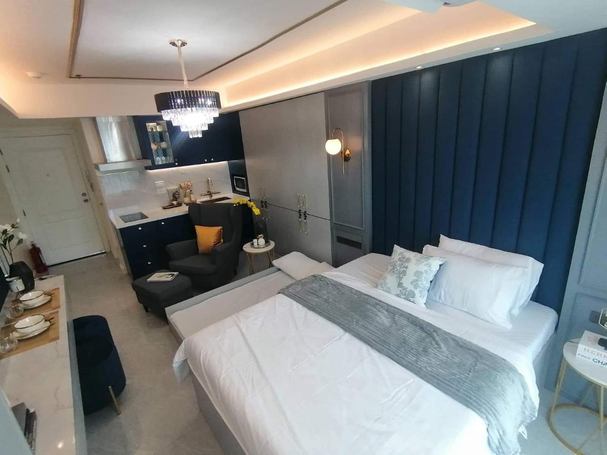 Aparthotel Azure Urban And Residences D'angelique *
